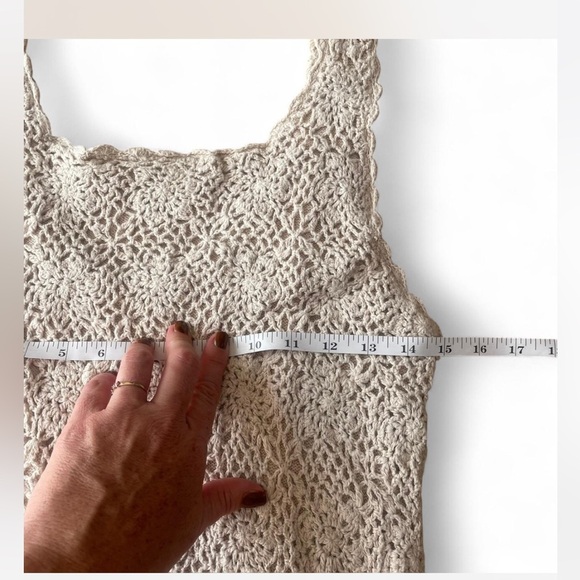 |Newport News| tan crochet knit dress Medium - Picture 1 of 8